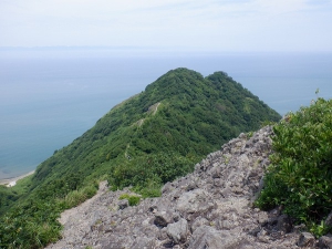 角田山灯台コース